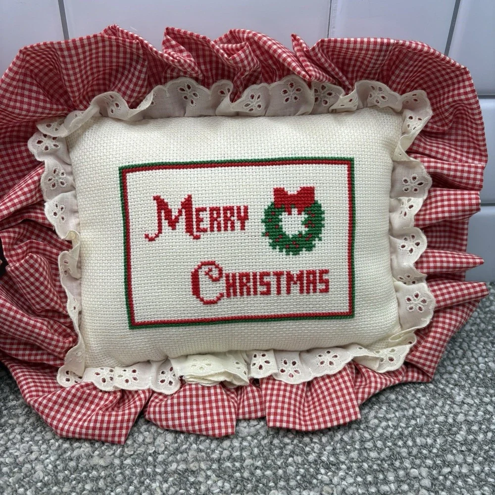 Cross Stitch Pillows Merry Christmas Set Of 2 VTG Gingham Red Trim Throw Pillows
